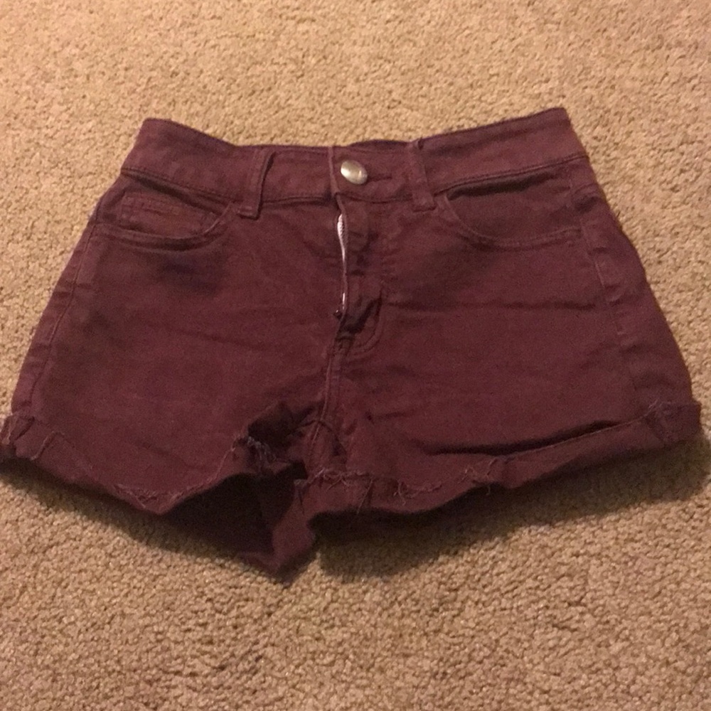 American Eagle. Burgundy shorts